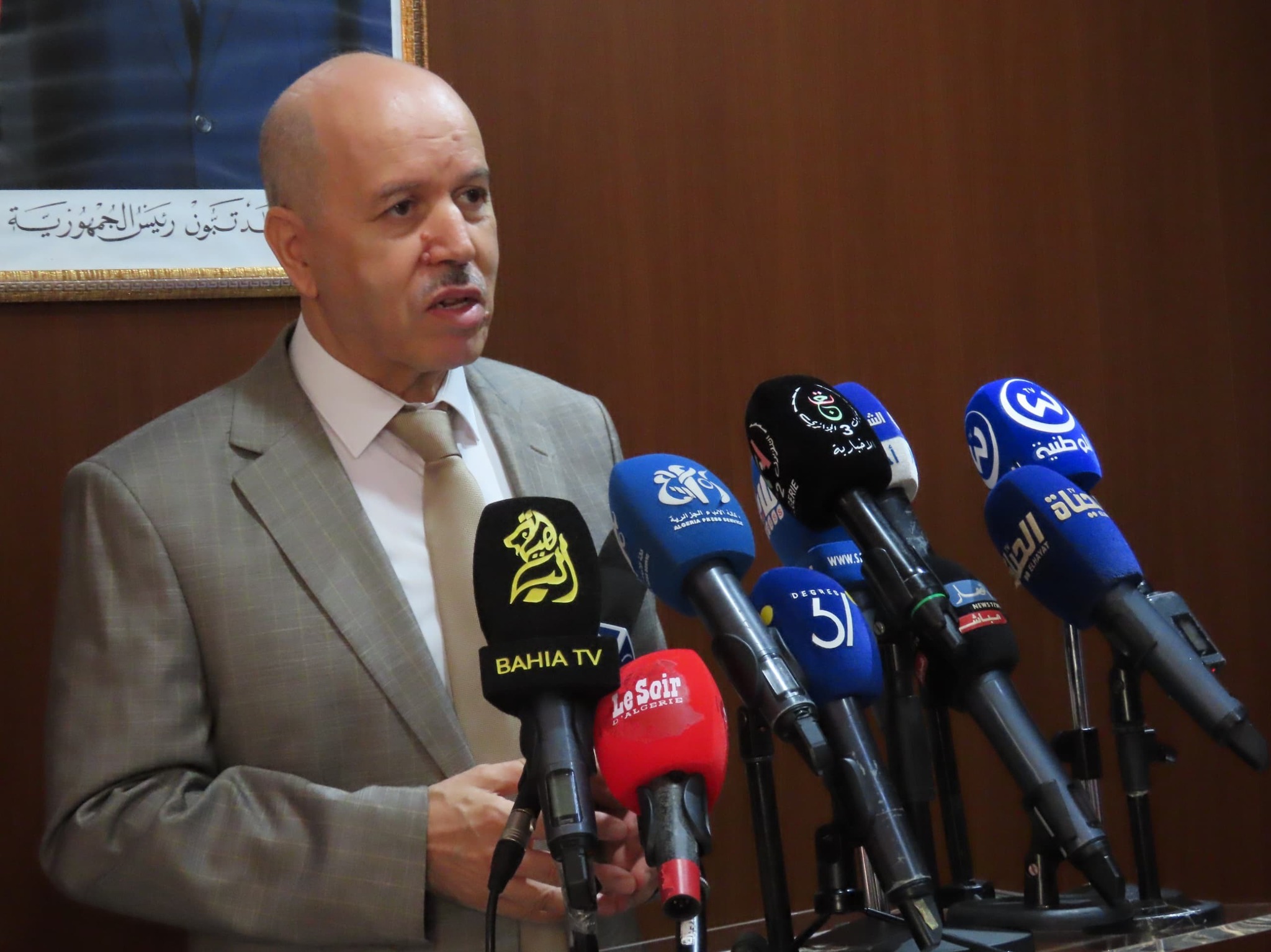 وزير الصحة يشرف على افتتاح أشغال الجامعة الصيفية